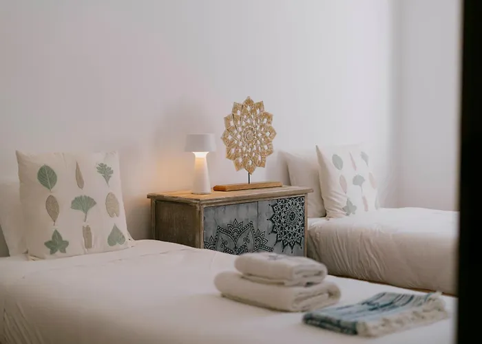 Semesterbostad 63 - Anjara *